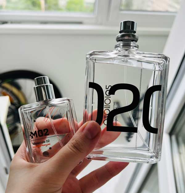 عطر ادکلن اسنتریک مولکول 02